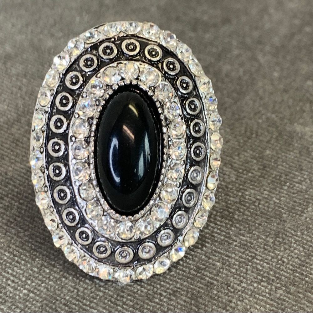 Black Silver rhinestone oval stretch costume jewellery ring
